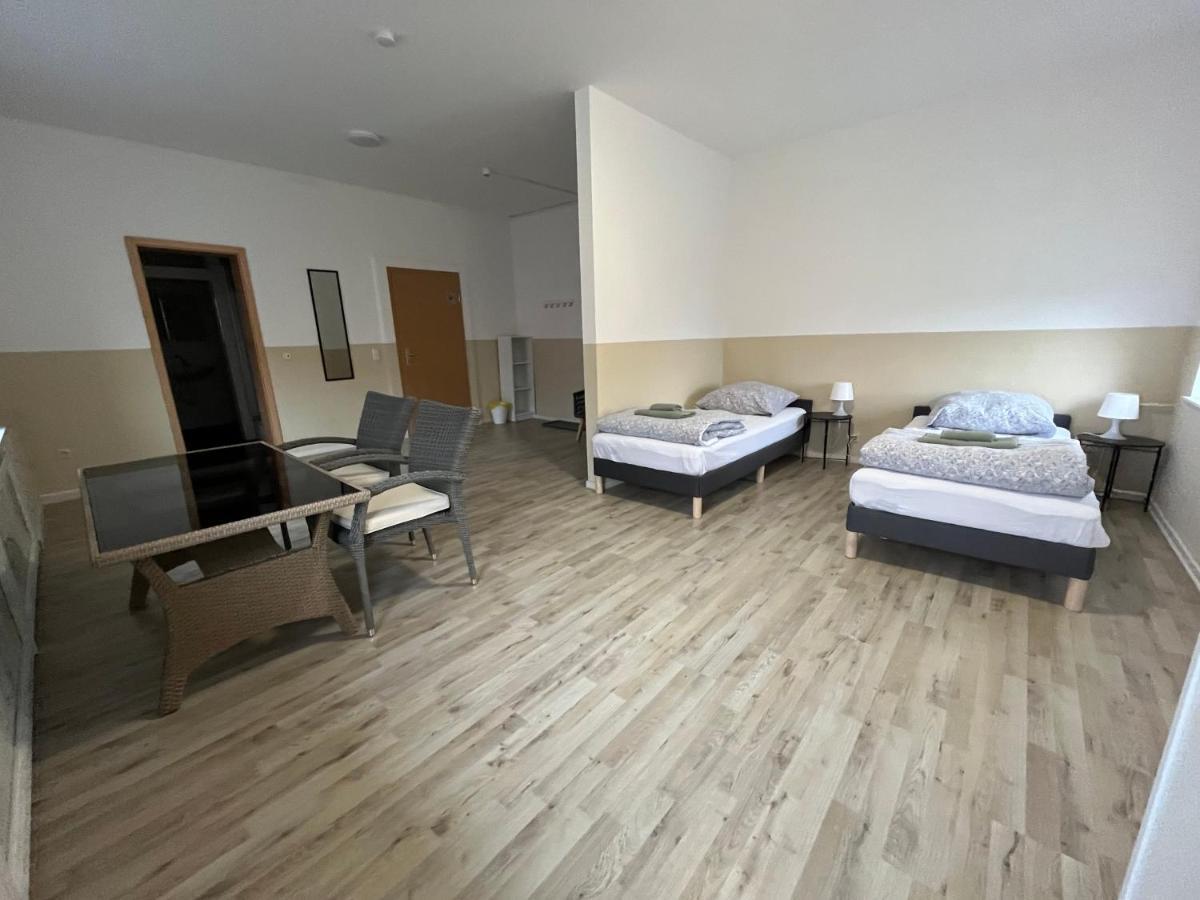 Meine Doppelzimmer Mit Bad- Fernseher מראה חיצוני תמונה